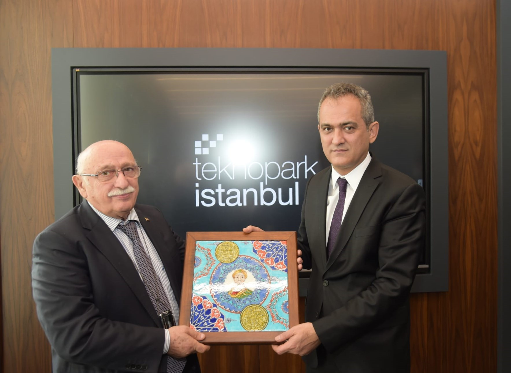 T.C. Milli Eğitim Bakanı Sn. Mahmut Özer, Teknopark İstanbul'u ziyaret etti.