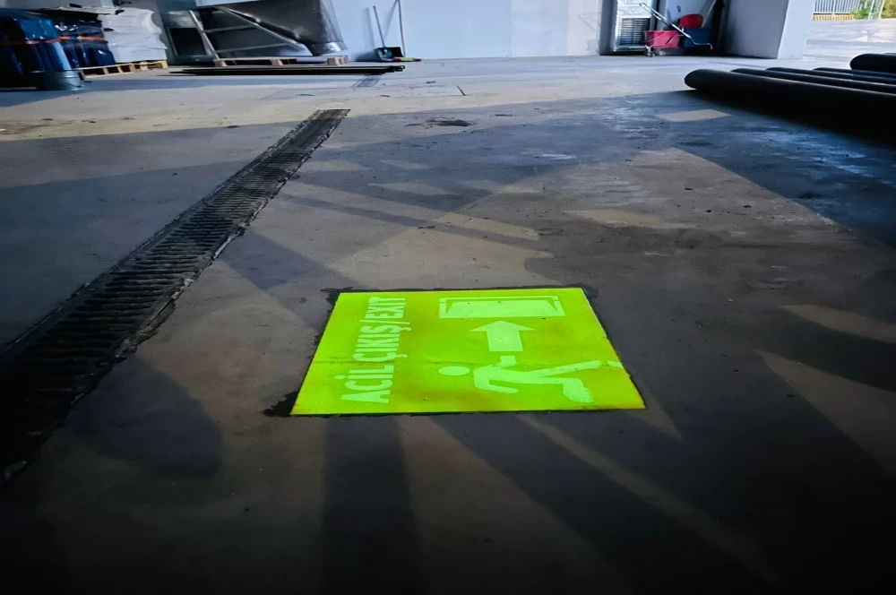 Konteyner ve Çadır Kentleri Elektriksiz  Lambayla Aydınlatacak