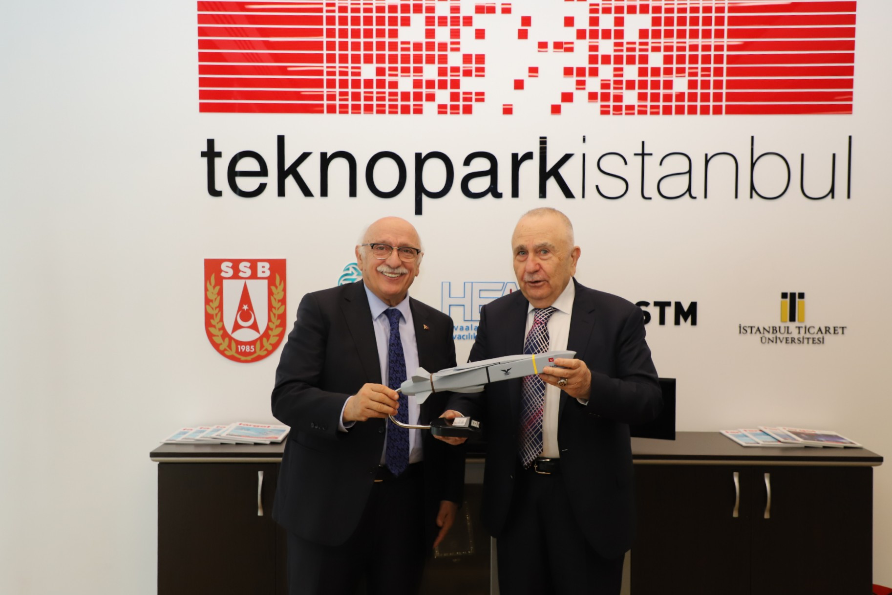 Bedrettin Dalan Teknopark İstanbul'u Ziyaret Etti