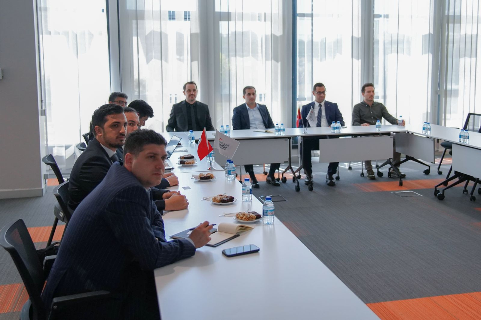 Teknopark İstanbul olarak, Azerbaycan Savunma Sanayi Bakanlığı ve Azersilah Savunma Sanayi Holdingi heyetini kuluçka merkezimizde ağırladık.