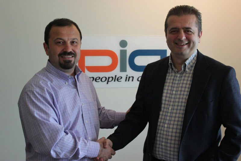 PiA ve Intellica Zekalarını Birleştirdi