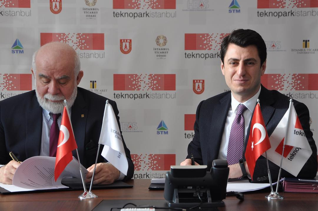 Teknopark İstanbul ve İstanbul Ticaret Üniversitesi Arasında Mentorluk Sözleşmesi İmzalandı.