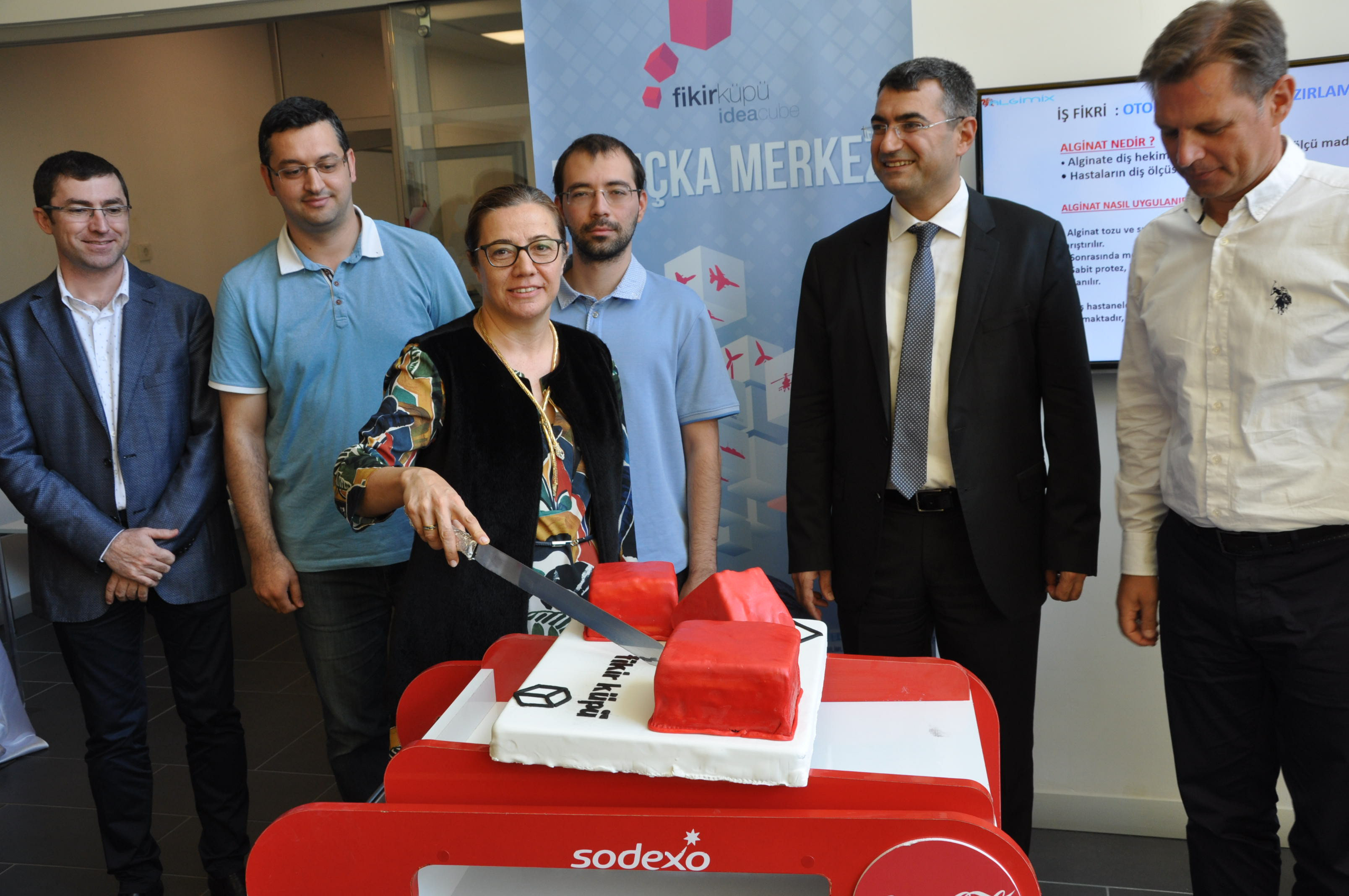 Fikir Küpü Kuluçka Merkezi Mezuniyet Ve Tanışma Programı 5 Ekim Perşembe Günü Gerçekleştirildi